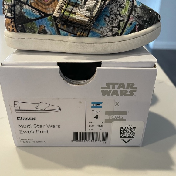 Toms Star Wars X Ewok Print Size 4 NWT - Picture 3 of 11